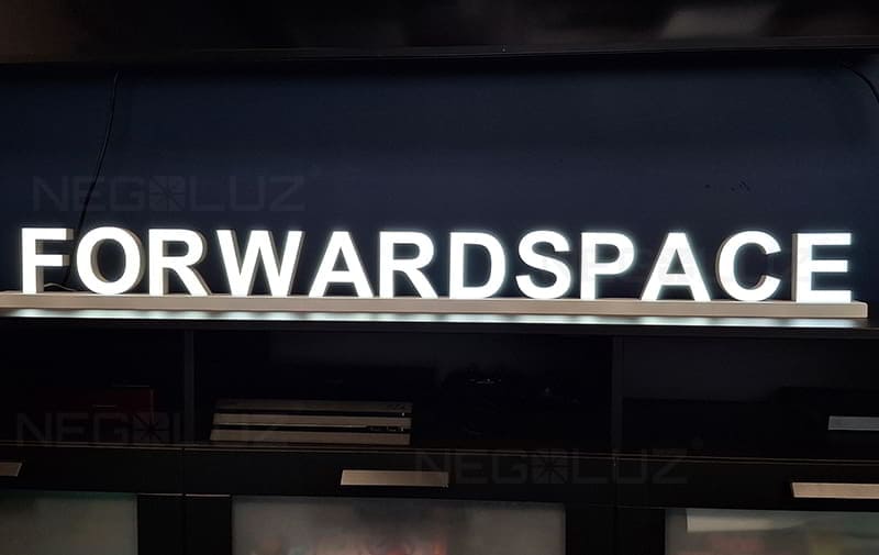 Lettere Luminose Italia - NegoLuz Italia Lettere Luminose Italia